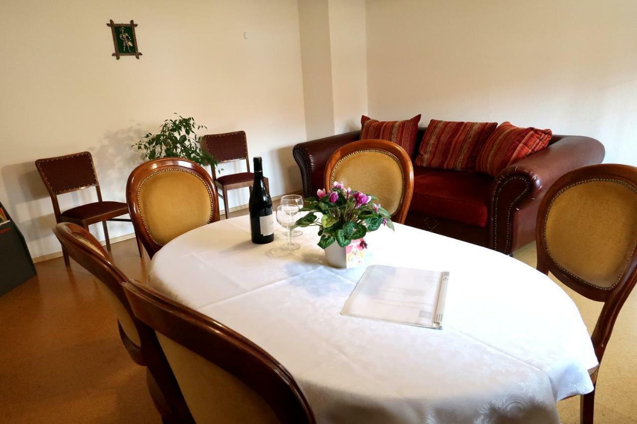 Haus Zum Roemer Arnstadt Esterno foto