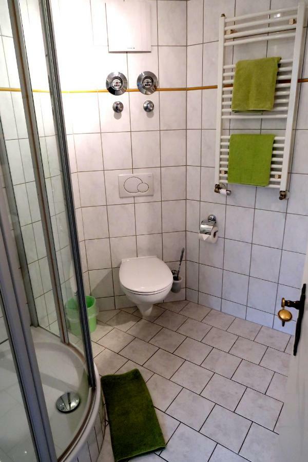 Haus Zum Roemer Arnstadt Esterno foto